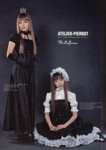 gothic -- lolita