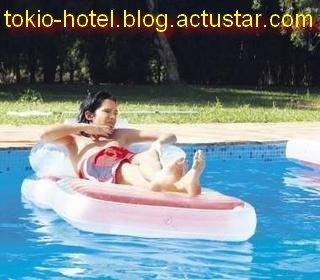 bill a la piscine